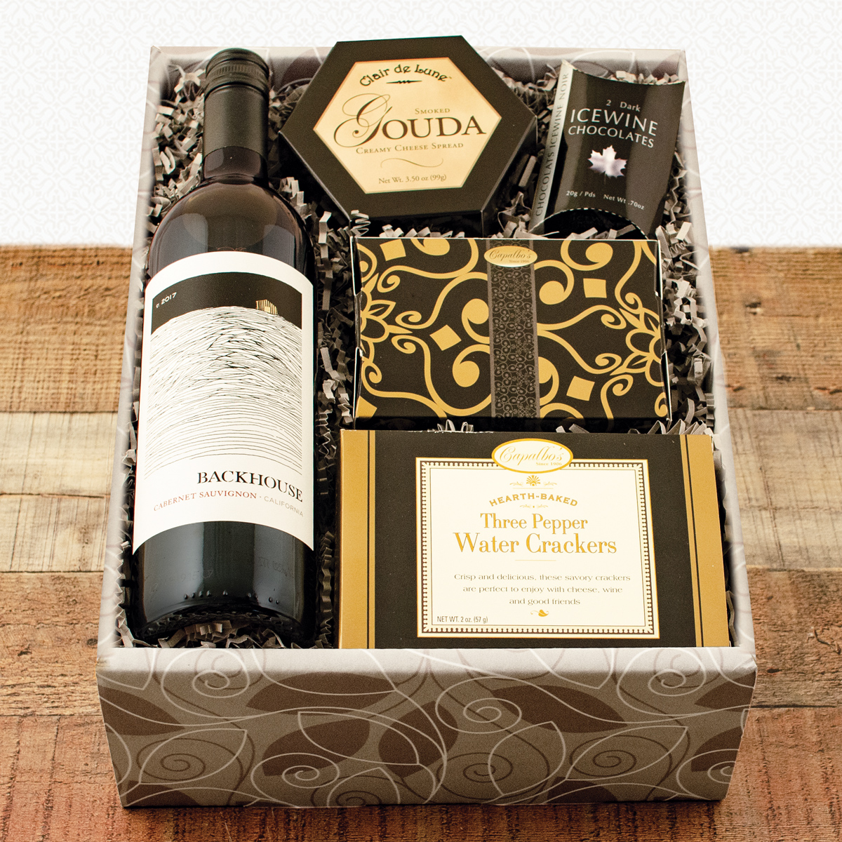 Red Wine & Snax Gift Box