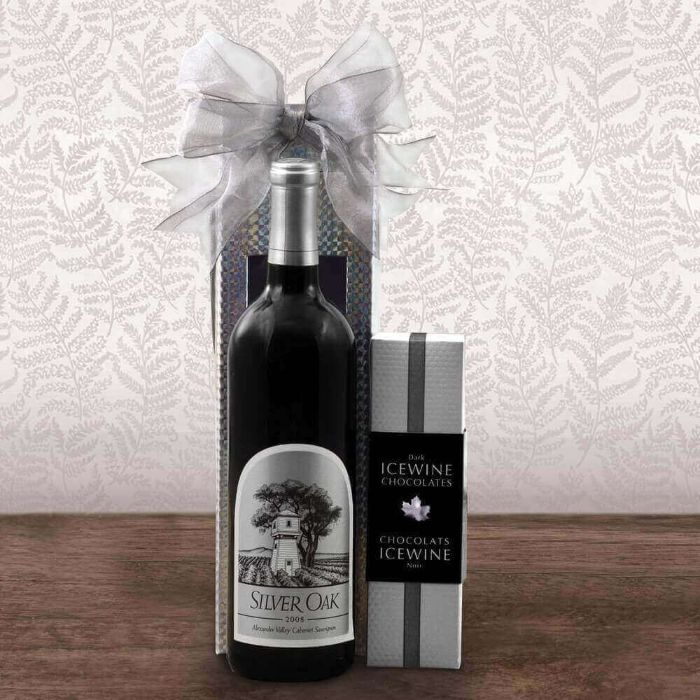 Silver Oak Alexander Valley Cab Sauv & Wine Gift Box