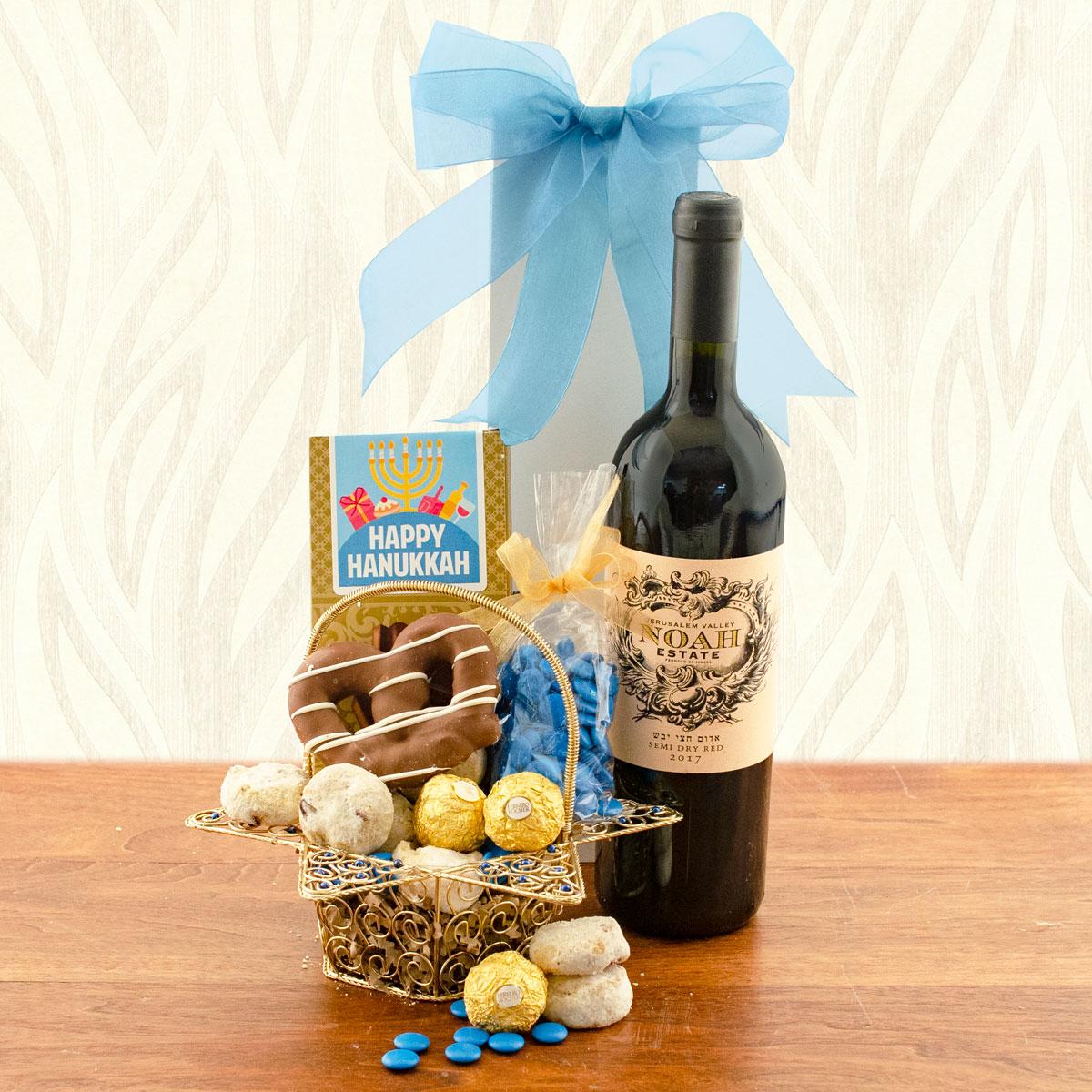 Star of David Hanukkah Wine & Gourmet Gift Basket